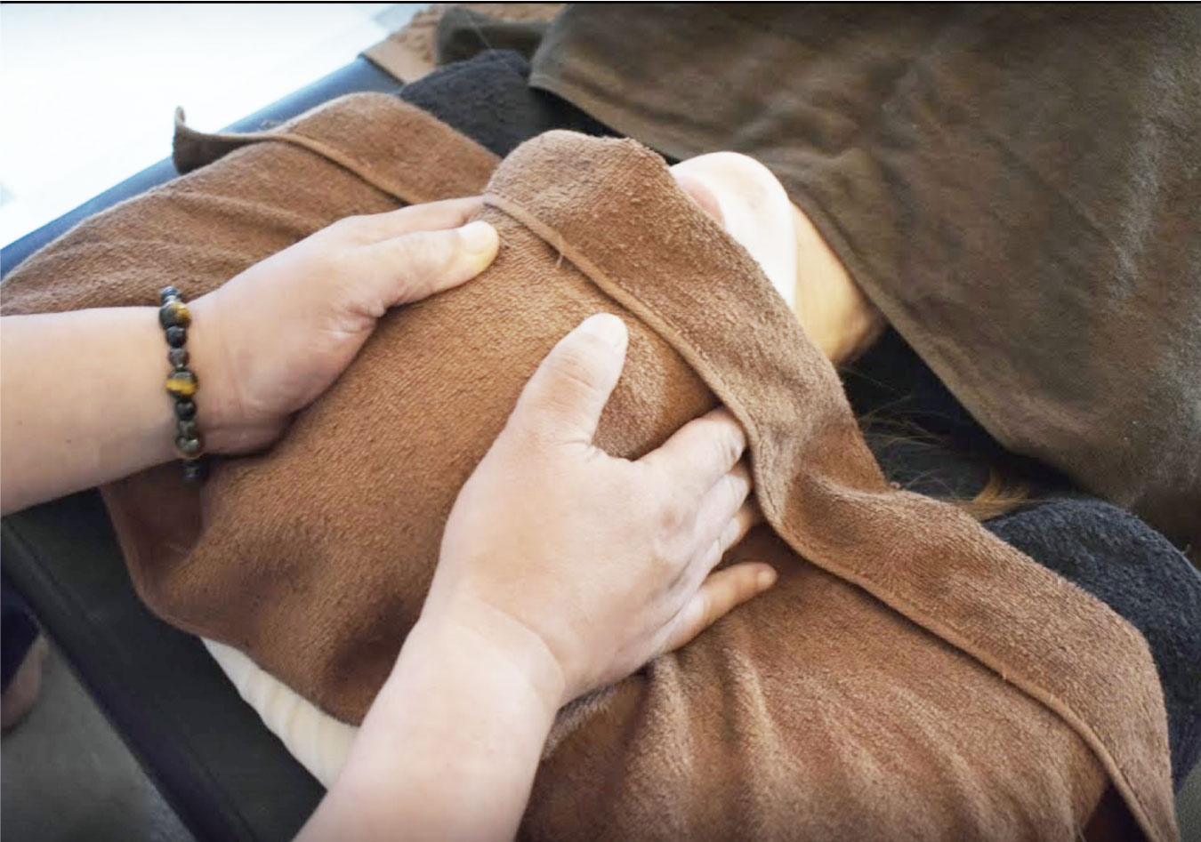 評判の頚椎調整・整体サロン